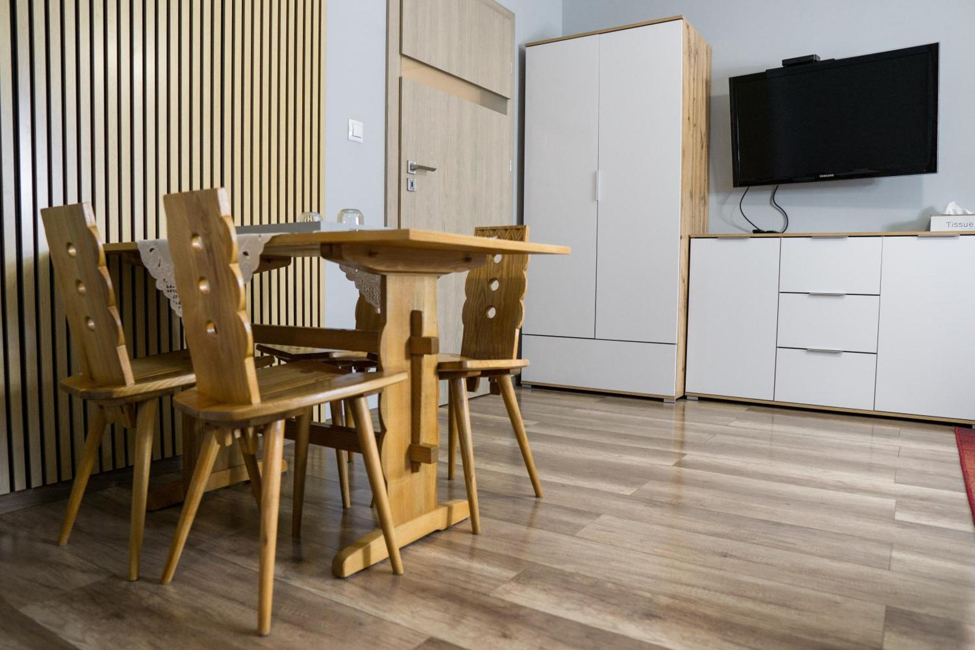 שצ'צ'ירק Apartament Jodlowy מראה חיצוני תמונה